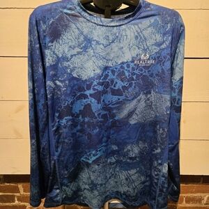 Realtree Fishing Long Sleeve Performance Shirt
